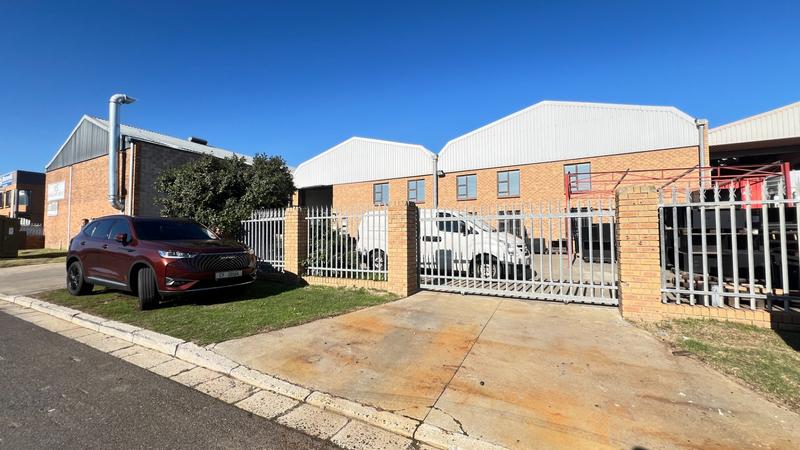 To Let commercial Property for Rent in Killarney Gardens Western Cape